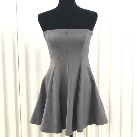 Lulu’s Pre-owned - Picture 1 of 3